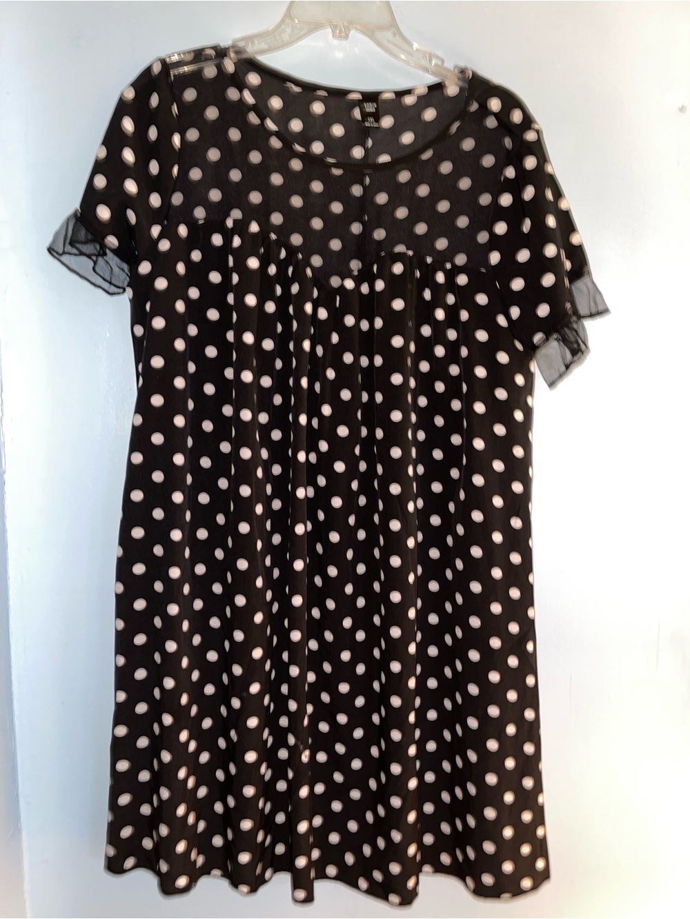 SHEIN  Black Polka Dot Knee-Length Dress with Ruffle Sleeves. Size 1XL